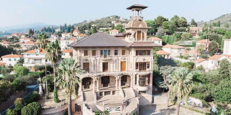 How Joseph Murphy Manifested His Hollywood Mansion